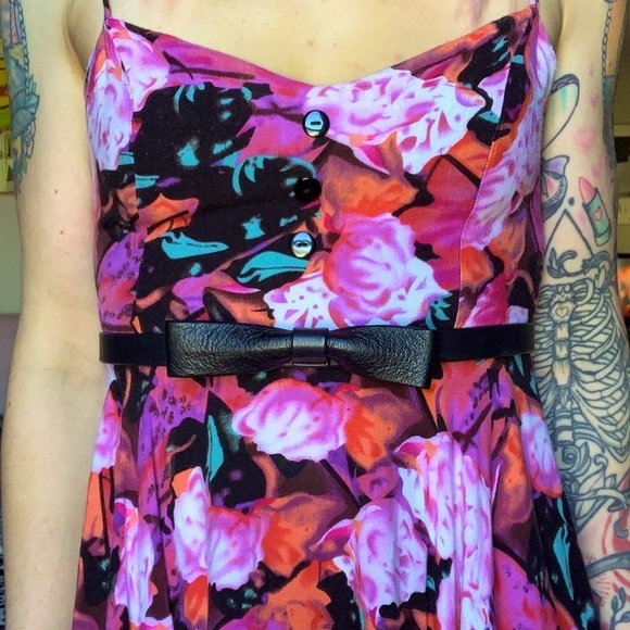 Leather Bow Adjustable waist belt. 🇨🇦 - Picture 6 of 8